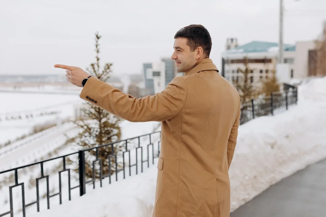 Лев Ефремов